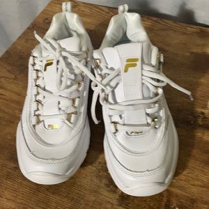 Fila tennis shoes